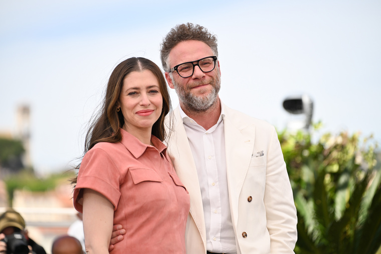 Seth Rogen és Lauren Miller RogenSeth Rogen és Lauren Miller Rogen 2011-ben házasodtak össze, hat év együttjárás után