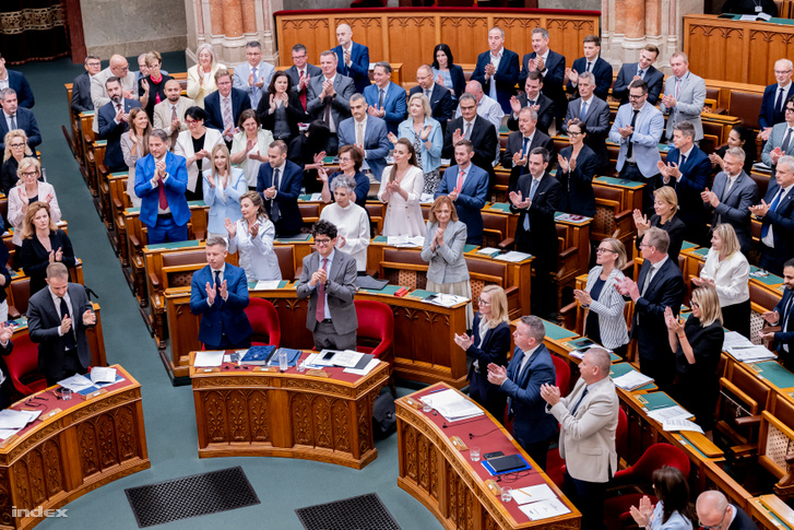 Az Országgyűlés ülése