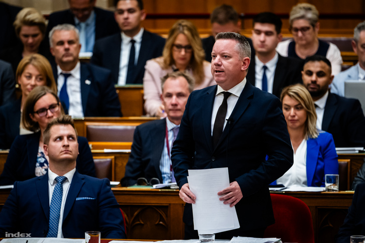 Pósfai Gábor belügyminiszter 2026. július 27-én