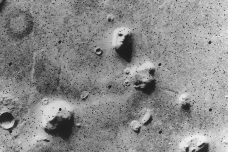 Fél évszázada nem hagyja nyugodni az embereket a Mars felszínén megjelenő arc