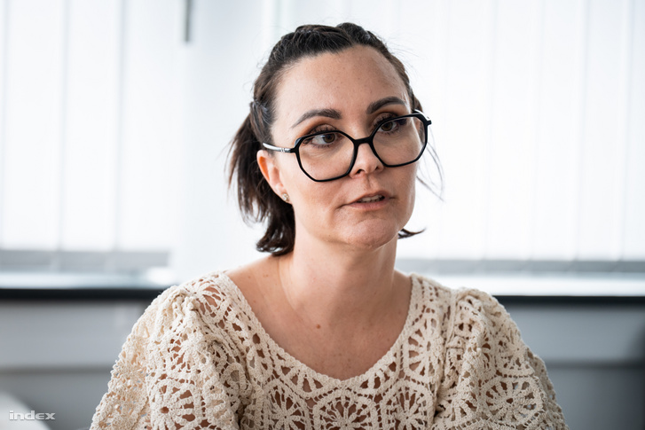 Marosi Eszter
