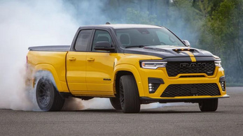 Pusztító utcai pickupok V8-cal: itt az új 777 lóerős Ram Rumble Bee