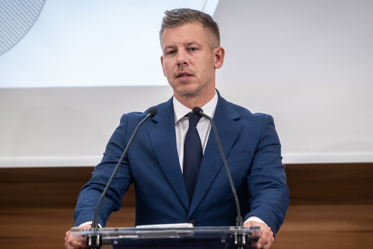 Magyar Péter: Lehet, hogy több mint egy hónapig fog állni a&nbsp;paksi atomerőmű