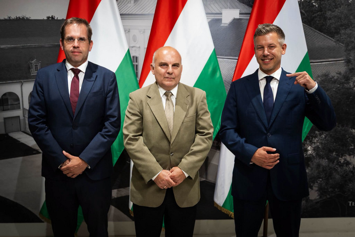 Ruff Bálint, Fülöp Botond és Magyar Péter