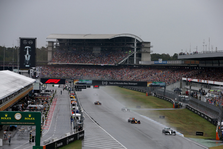 Fordulat: klasszikus pálya térhet vissza az F1-be