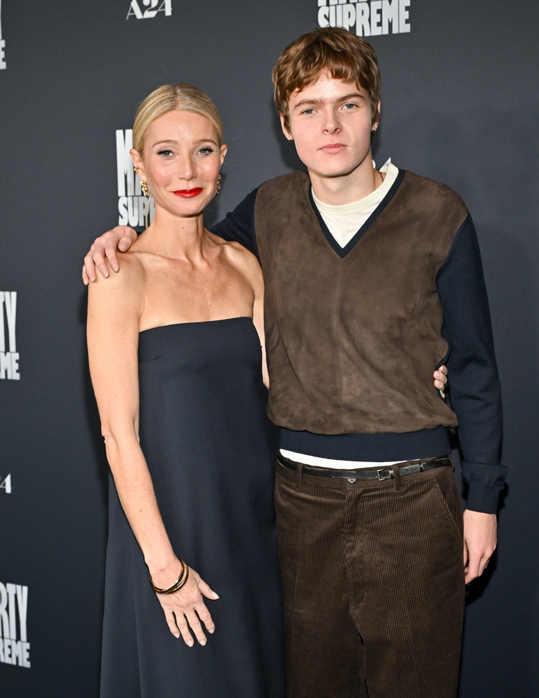 Moses Martin2026 nyara nagy áttörést hozhat Moses Martin számára, aki a színésznő Gwyneth Paltrow és a Coldplay frontembere, Chris Martin fia