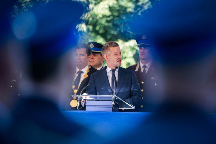 „Magyar úr, most hogy látja: még mindig túl drága?” − Nyíltan gúnyolja a magyar miniszterelnököt az orosz hírügynökség