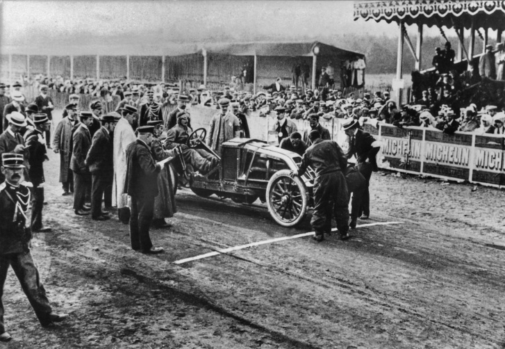 Szisz Ferenc az első Francia Nagydíjon (Grand Prix de l’Automobile Club de France) Le Mans-ban 1906. június 26-án