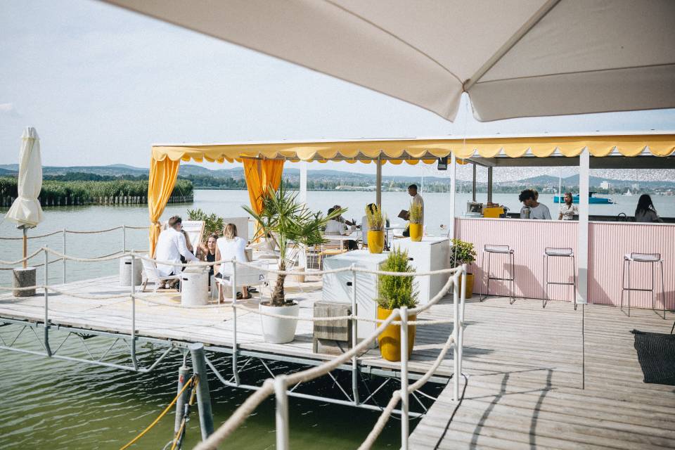 Tihany rejtett beach barjában egész nap szívesen maradnánk