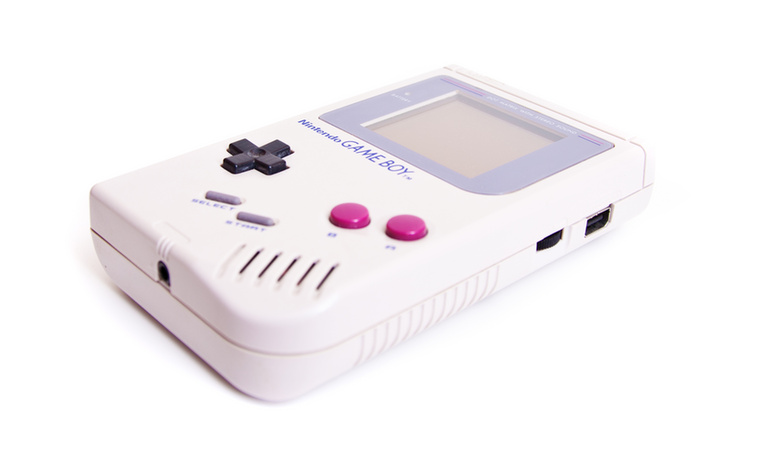 Game Boy ColorAz 1998-ban megjelent Game Boy Color a kézi videojátékok új korszakát jelentette