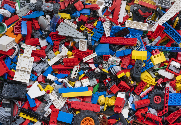 LEGOA LEGO a '90-es években már Magyarországon is a legismertebb építőjátékok közé tartozott