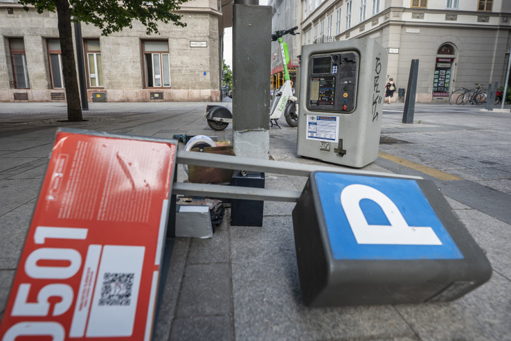 Súlyos tízezrekbe fájhat a magyar autósoknak a ledolgozós szombat