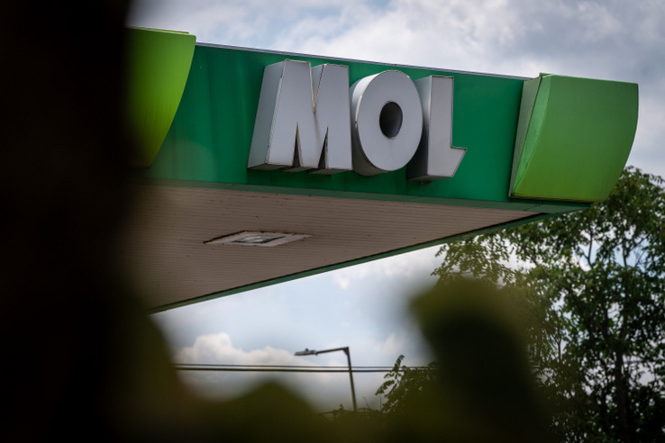 Akkora nyereség jött össze a Molnál, hogy Nagy Márton már holnap újranyitná az extraprofitadó-dossziét