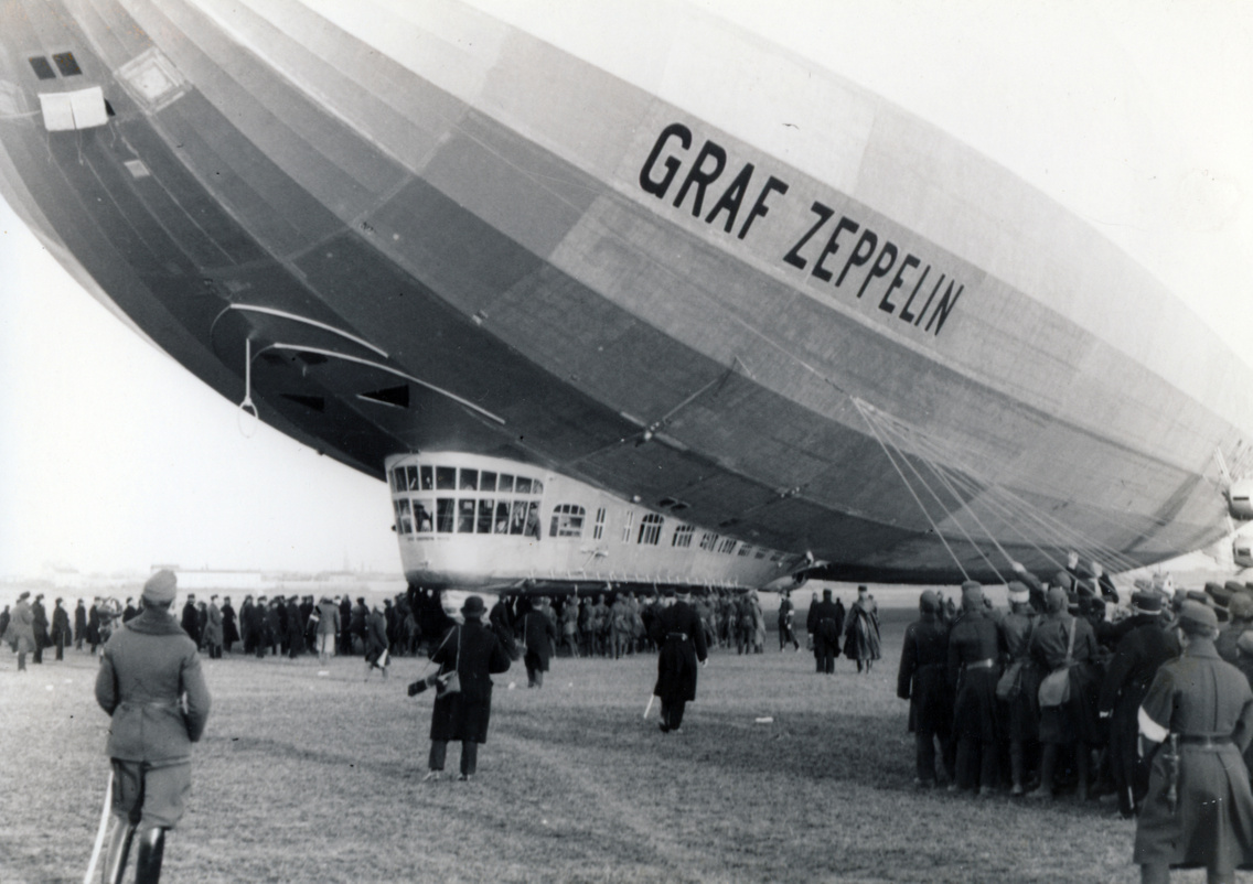 Csepel, a Weiss Manfréd-gyár repülőtere, Graf Zeppelin léghajó, 1931