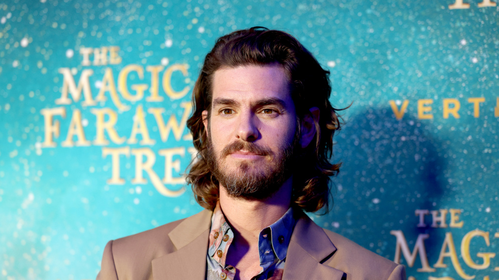 Ő Andrew Garfield gyönyörű Netflix-sztár barátnője, akiről soha nem beszél az interjúkban