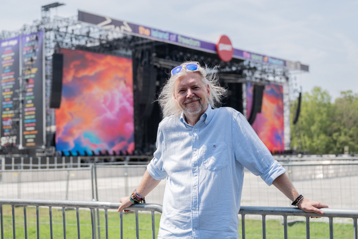 Benéztünk a Sziget Fesztivál kulisszái mögé, még mindig nagy a sürgés-forgás