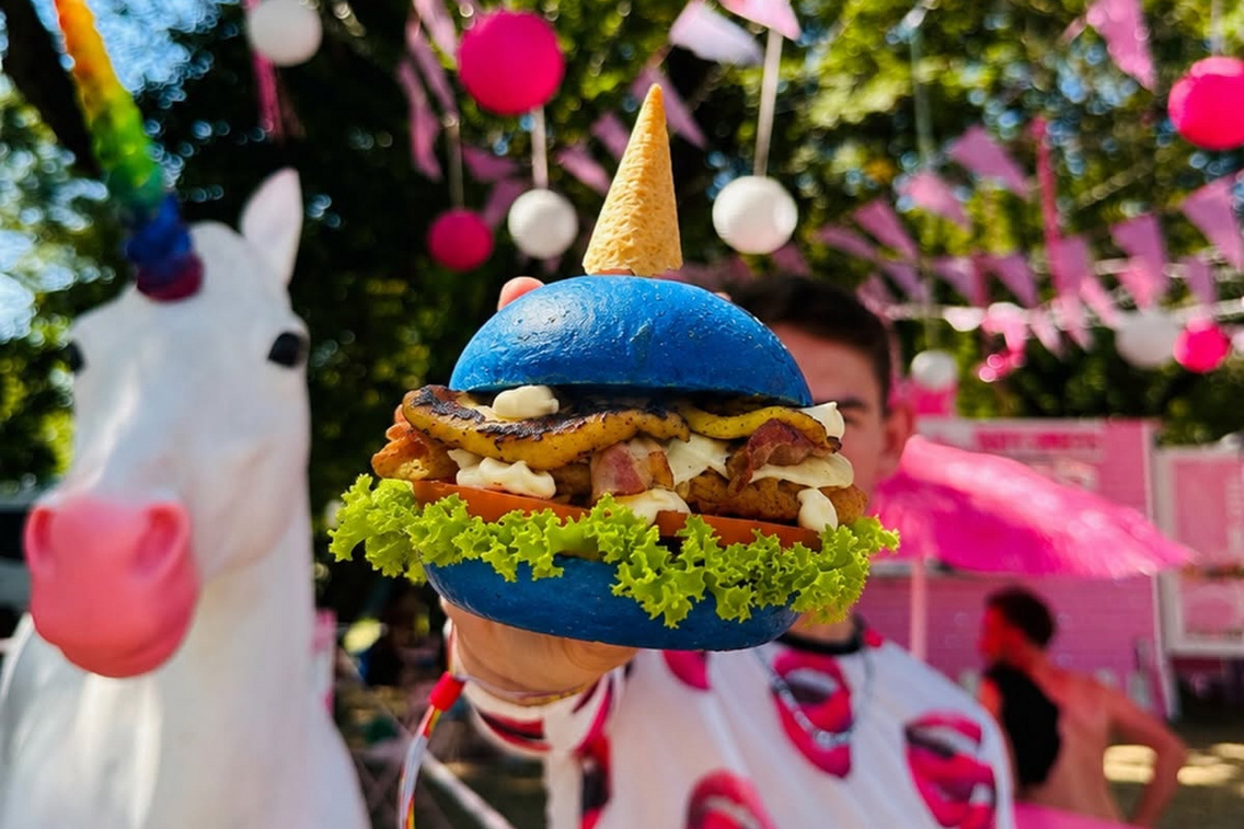 unicorn-bistro-facebook
