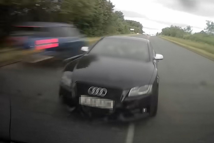 220-szal menekült egy 17 éves srác egy Audi S5-tel