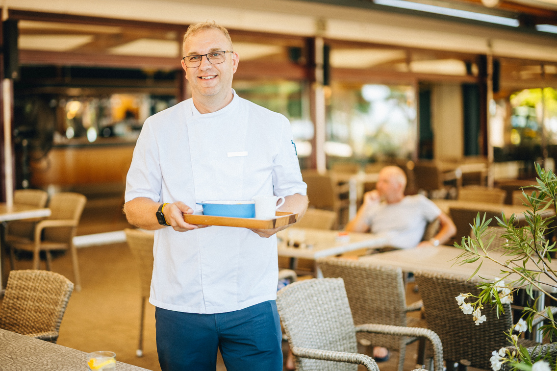 Pethő Csaba head chef