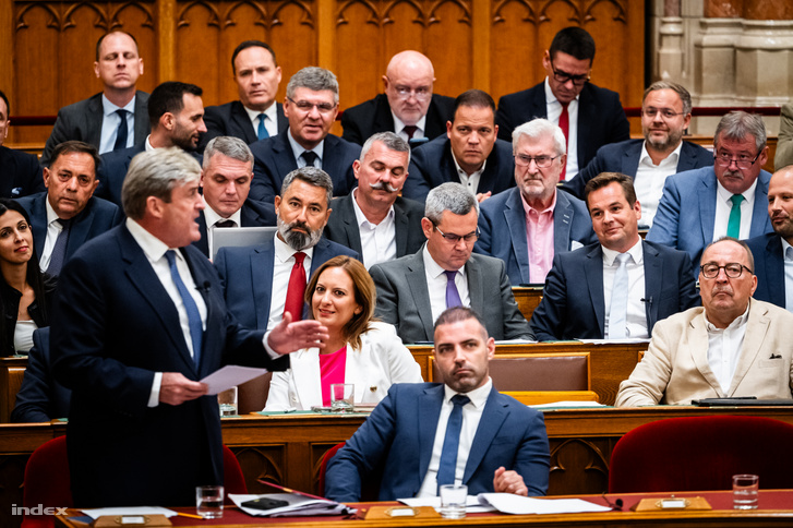 Az Országgyűlés ülése 2026. augusztus 10-én