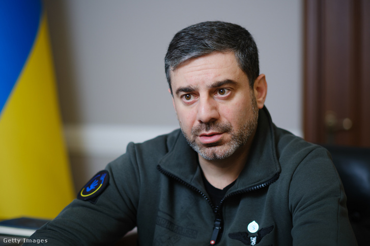 Dmitro Lubinec, az ukrán parlament emberi jogi biztosa interjút ad 2023. március 24-én Kijevben