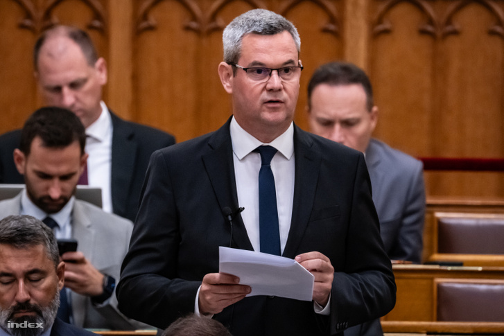 Takács Péter