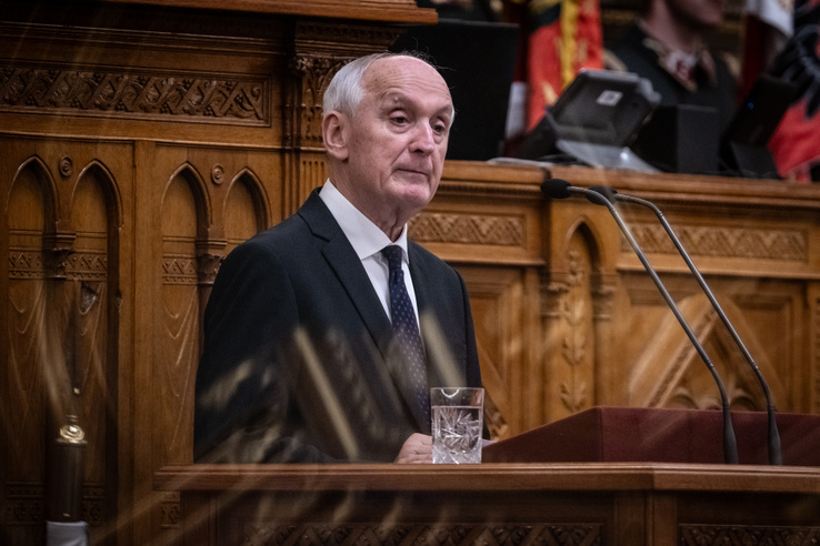 Máris jön Baka András első nagy próbatétele
