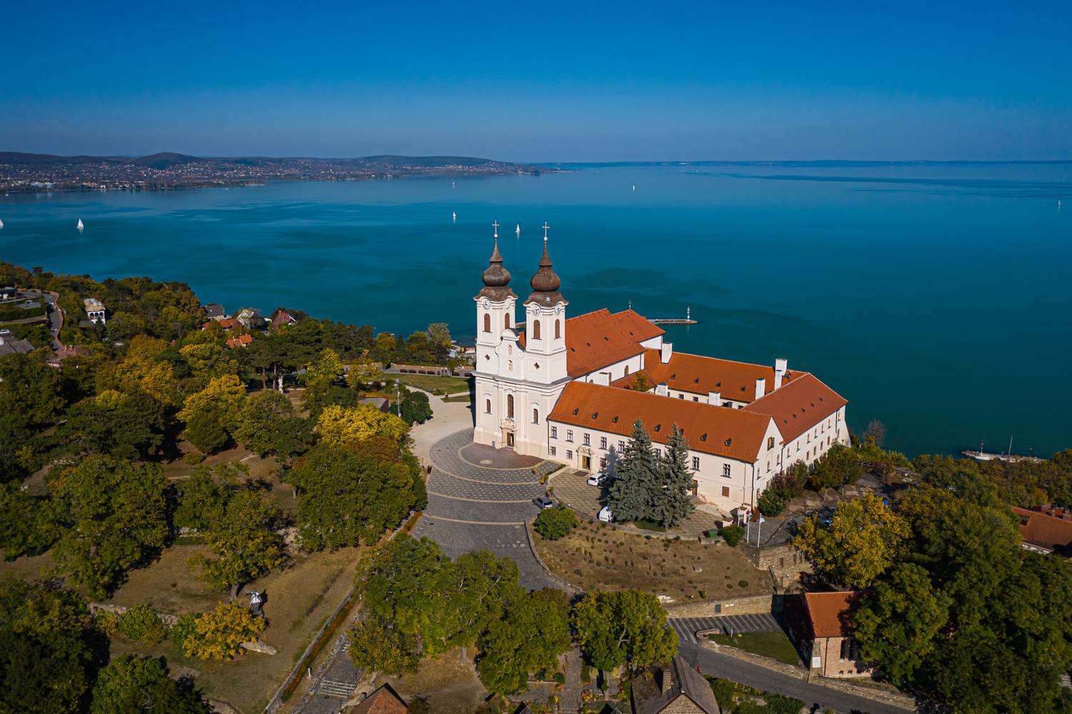 Tihanyi Bencés Apátság