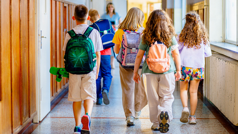 Iskolakezdés stressz nélkül: 5+1 praktikus tipp, amivel jelentős összegeket spórolhat a család