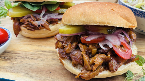 Pulled soy burger