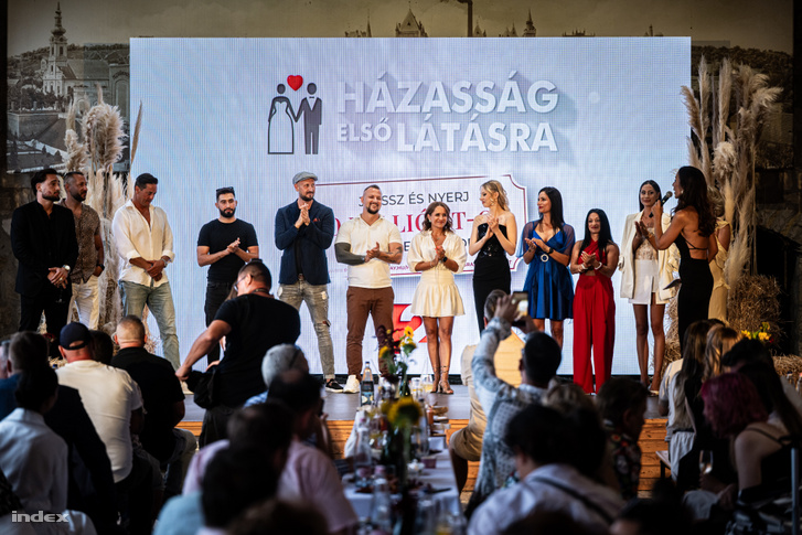 Gombos Tünde, Gajcsos Petra, Kós Maja, Megyeri Lívia Moricz Anasztázia, Páli Judit, Dormos László, Kemencés László, László József, Lőrincz Iván, Polyák Roland és Varga Máté