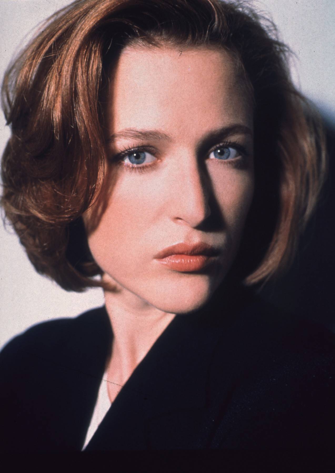 Gillian Anderson az X-akták című sorozatban 1997-ben.