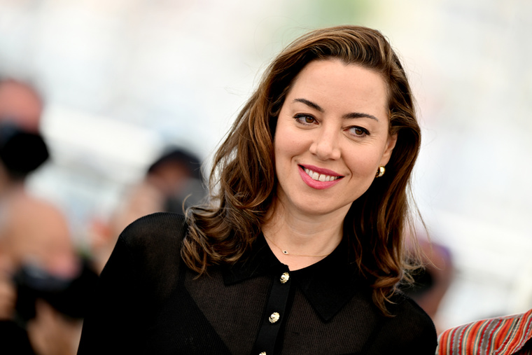 Aubrey Plaza&nbsp;Aubrey Plaza 42 évesen lett először anya, a közelmúltban adott életet első gyermekének