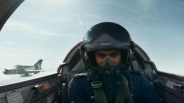 Leforgatták Top Gunjukat az indiaiak, Mavericket úgy hívják: Ayaj Ahuja, ezt látni kell