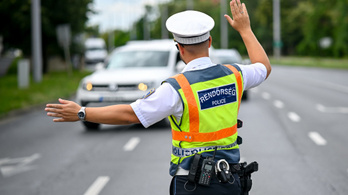 Holttestre bukkantak az M5-ösön: lezárták a belső sávokat, megszólalt a rendőrség