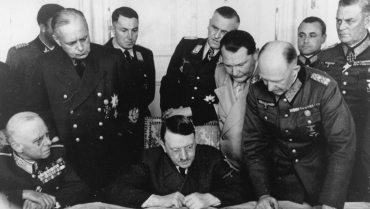 Öt hónapig volt&nbsp;Magyarország miniszterelnöke, golyó általi halálra ítélték