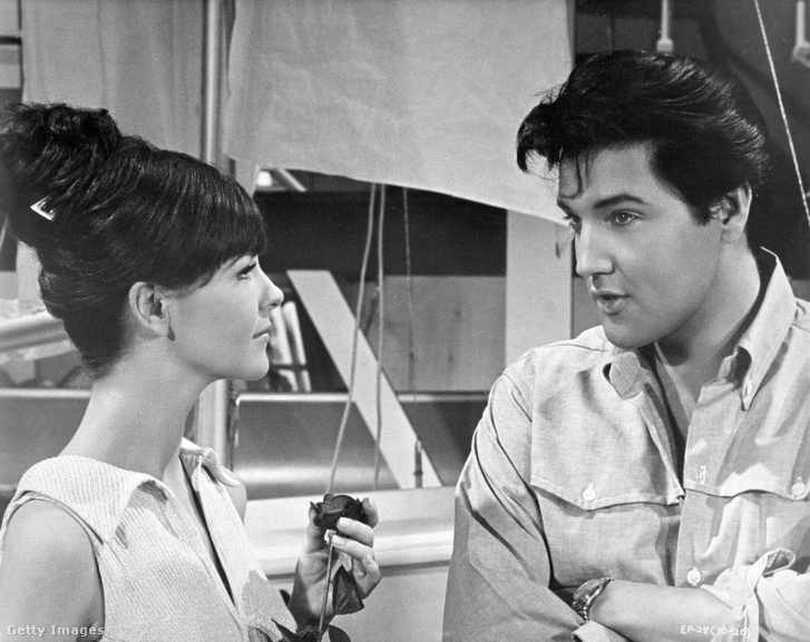 Elvis Presley és Shelley Fabares a Micsoda buli című film forgatásán 1967-ben