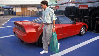 Eladó Senna NSX-e, a legdrágább Honda lehet