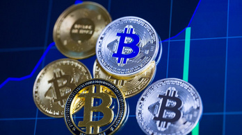 Száguld az arany és a Bitcoin, de a legnagyobb bálna már menekíti a pénzét