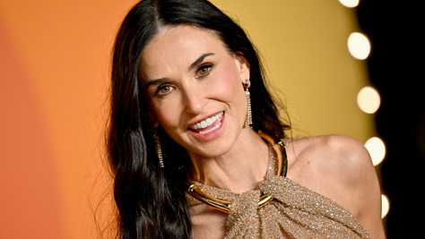 A 63 éves Demi Moore friss fotóin kiakadt az egész net: szörnyű, ahogy kinéz