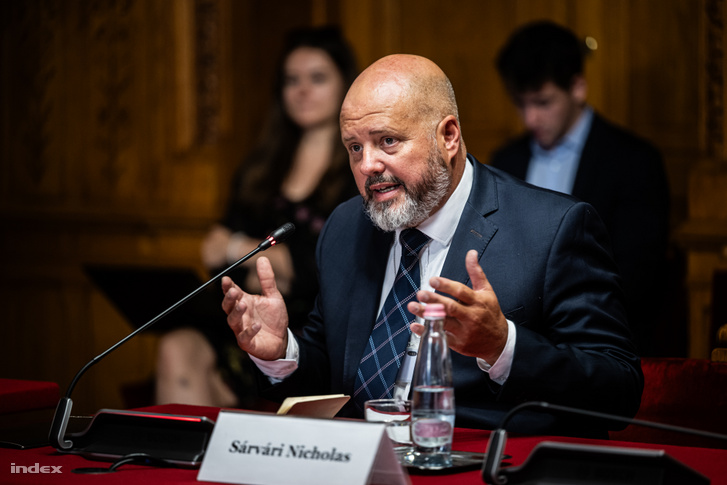 Sárvári Nicholas