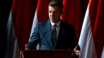 Török Gábor kiakadt Magyar Péter „ámokfutására”, aki egy szóval két vállra fektette
