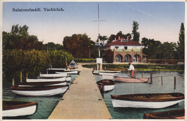 A Balatonalmádi Yacht Club klubháza, a harmadik század szálláskörlete
