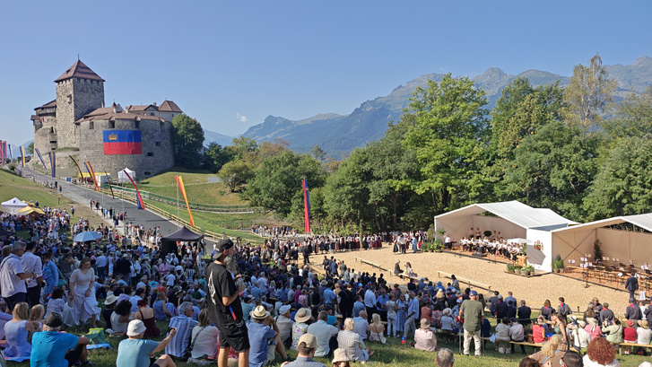 03 01 Piknik a var alatt