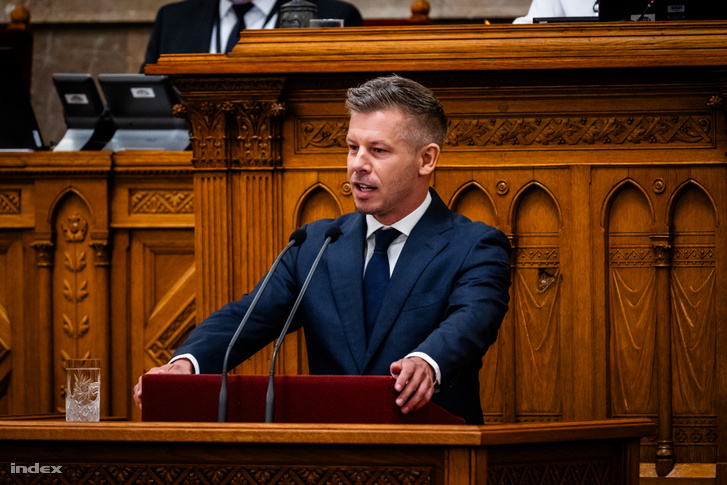 Magyar Péter miniszterelnök