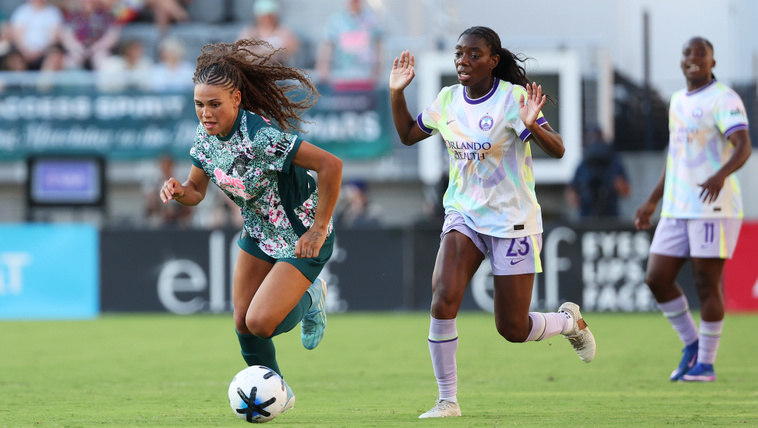 Trinity Rodman (balra) a Washington Spirit színeiben idén augusztusban