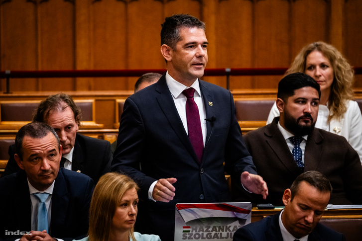 Novák Előd 2026. augusztus 28-án