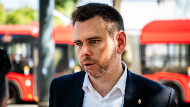 Vitézy az Indexnek: Bűncselekménnyé válhat a kirívó sebességtúllépés