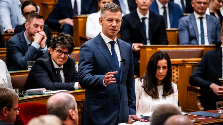 Magyar Péter beszéde nyitja a&nbsp;hetet, aztán öt személyről is döntést hoznak