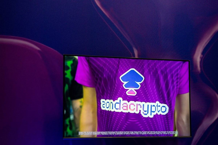 Zondacrypto-botrány: Budapesten intézték a Lengyelországban körözött politikus dubaji menekülését
